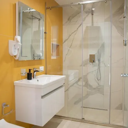 Veranda Boutique מלון 3*