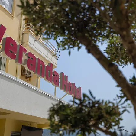 Veranda Boutique 3* Влёра
